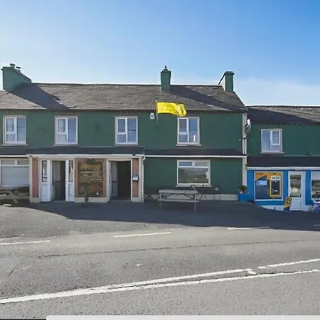 Annora Bar & Portnoo